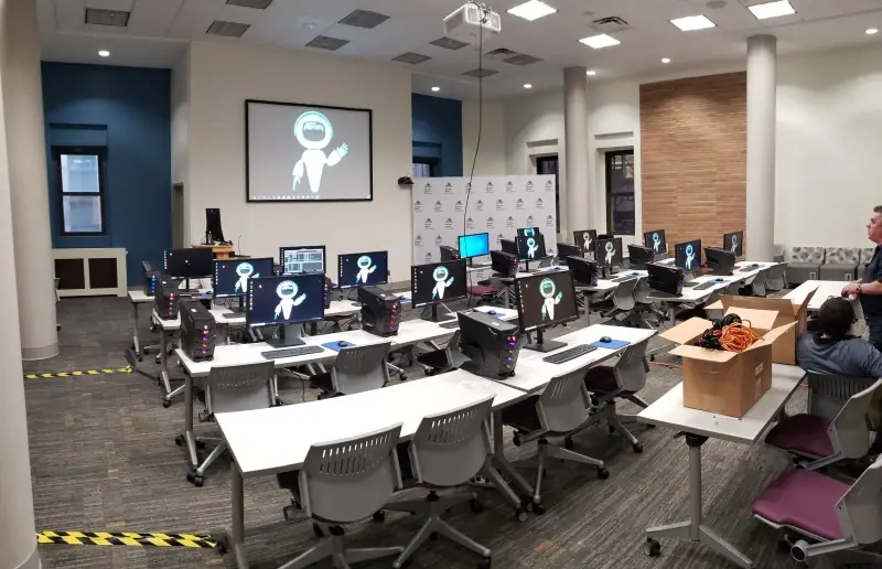 Desktop rentals for computer labs and gaming